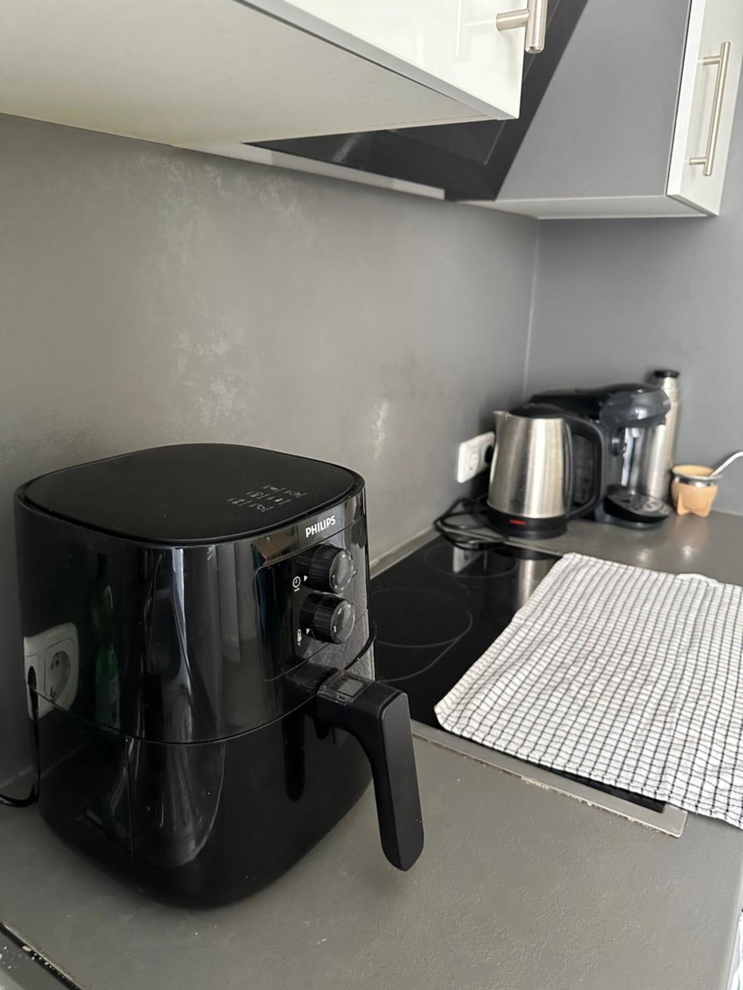 Zentrale Helle 3 Zimmer Wohnung Messe Deutz Кельн Екстер'єр фото