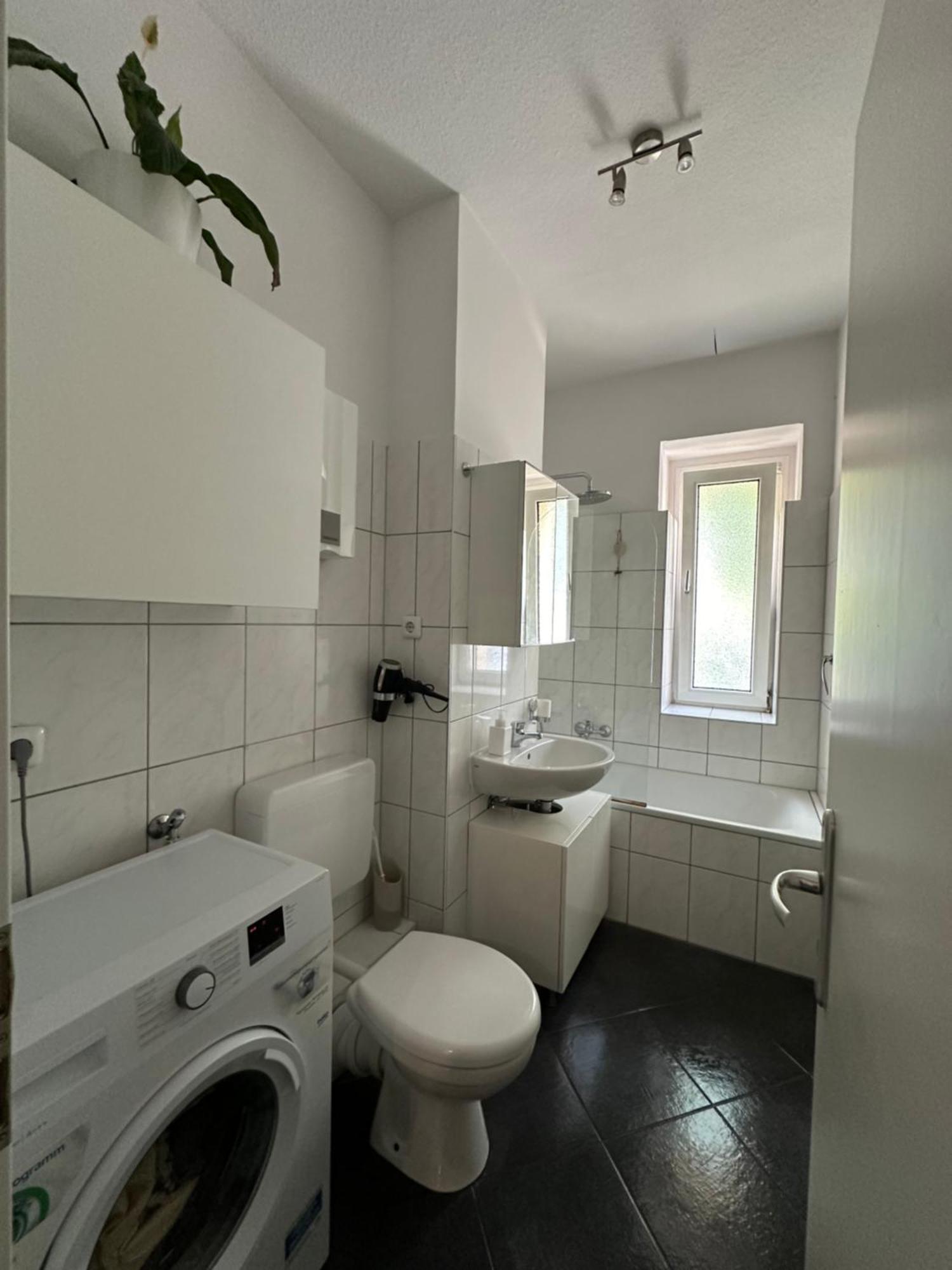 Zentrale Helle 3 Zimmer Wohnung Messe Deutz Кельн Екстер'єр фото